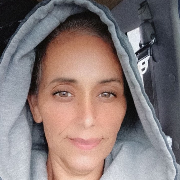 Meet your Posher, Bernadette - Picture 1 of 1